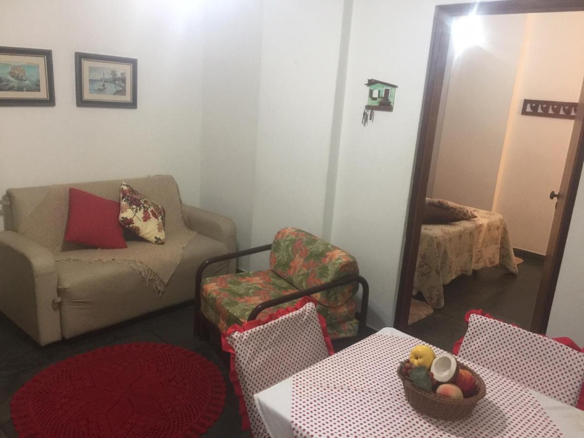Apto. No Terreo Enseada Com Piscina P/ 5 Pessoas Apartamento *
